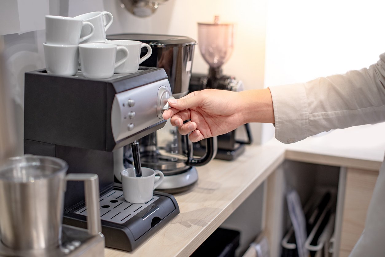 Quelles sont les meilleures machines à café de la marque Delonghi ? 1 machine à café De'Longhi