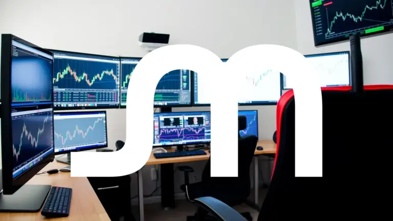 Micron : l’écart se creuse entre une santé financière insolente et une Bourse perplexe Logo et informations de Micron